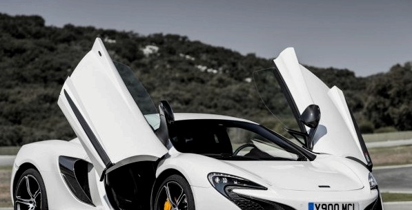 McLaren näitab uut raja superautot